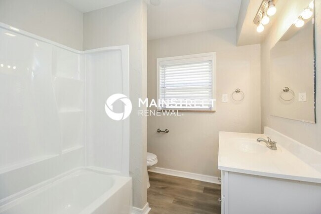 Building Photo - 3 Bedroom Pet-Friendly Home in OKLAHOMA CI...
