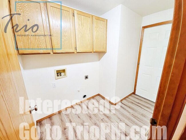 Building Photo - 3224 Downing St