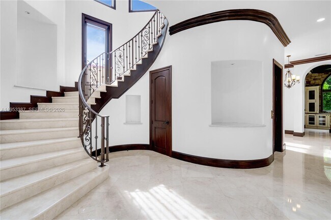 Building Photo - 9801 SW 60th Ct