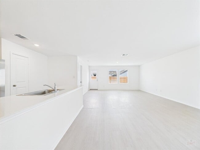 Building Photo - 250 Twilight Breeze Wy