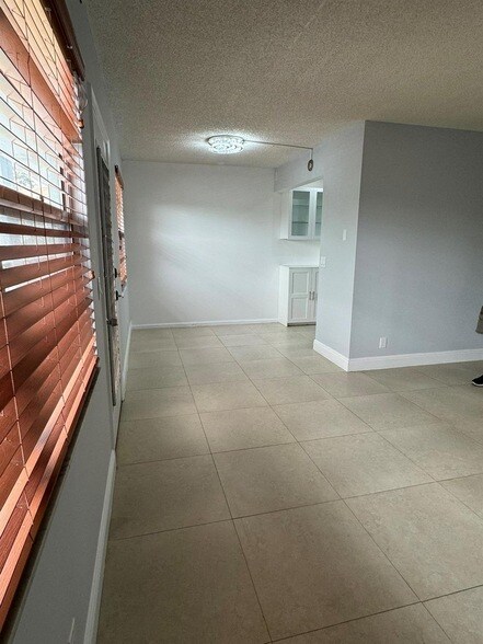 Building Photo - 1301 SW 134th Way