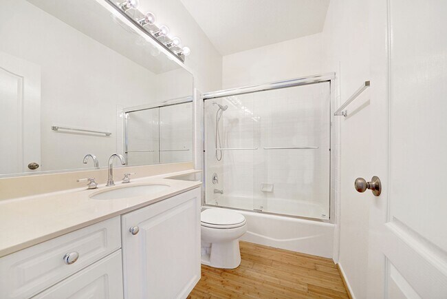 Building Photo - Newport Coast gated community, available now