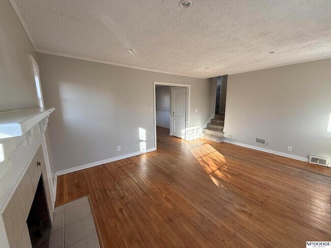 Building Photo - 5220 Mason St