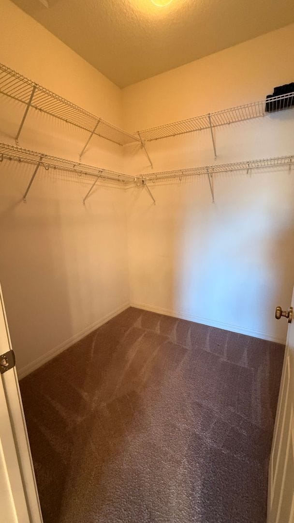 Building Photo - 3 Bed/ 2 Bath Condo w/1 Car Garage $1,900 a month