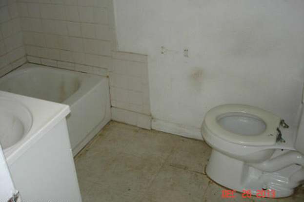 Building Photo - 918 Cornwallis Dr