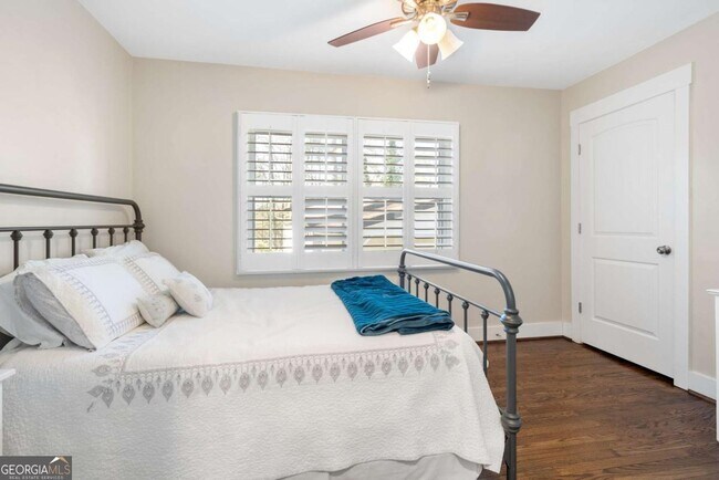 Building Photo - 2026 Harwinor Rd SE