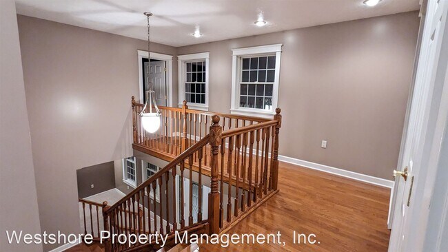 Building Photo - 5 br, 3.5 bath House - 4881 Townsend Ct.