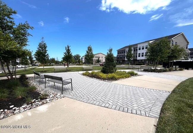 Building Photo - 63 Bataan Ave