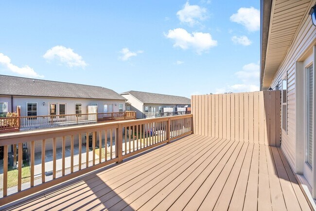 Building Photo - 172 Dundee Dr