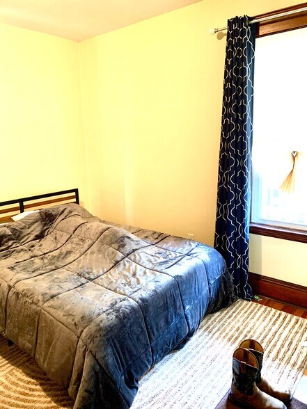 Bedroom - 36 St Margaret St