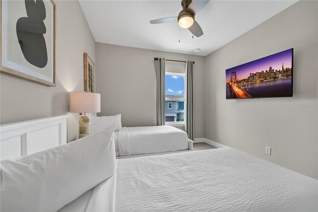 Building Photo - 7833 Spectrum Dr