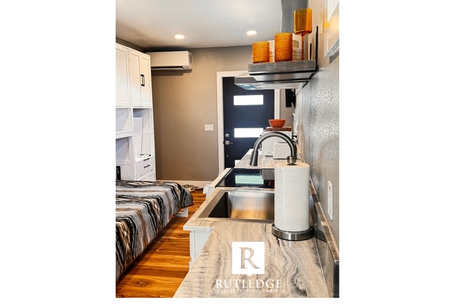 Building Photo - Modern Living / Single Furnished Studio / ...