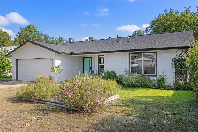 Building Photo - 7718 Croftwood Dr