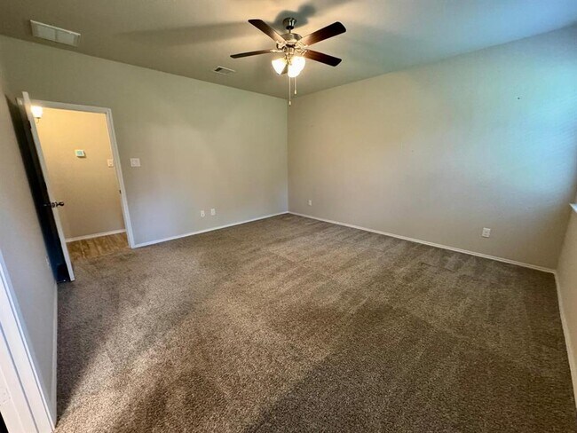 Building Photo - 14110 Silver Falls Ct