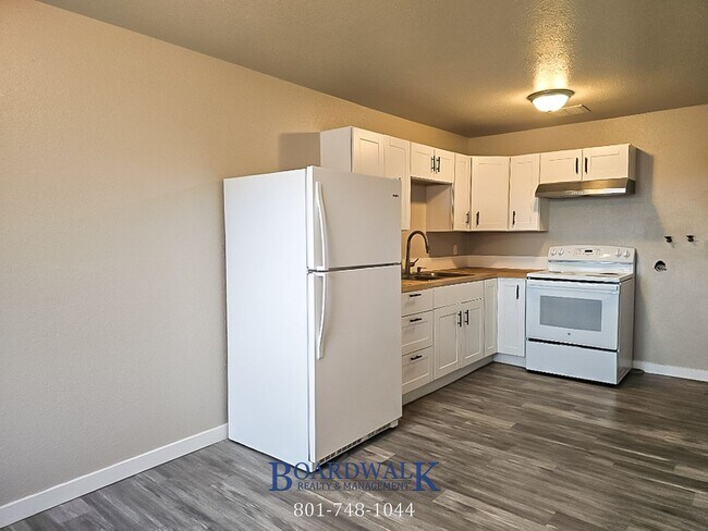 Building Photo - Amazing 2 bed 1 bath apartment in SLC