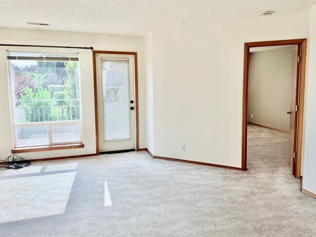 Building Photo - 1202 SW 257th Dr