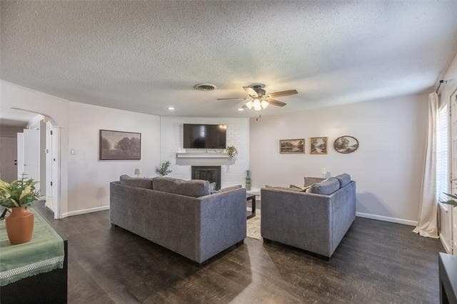 Building Photo - 3333 S 27th St