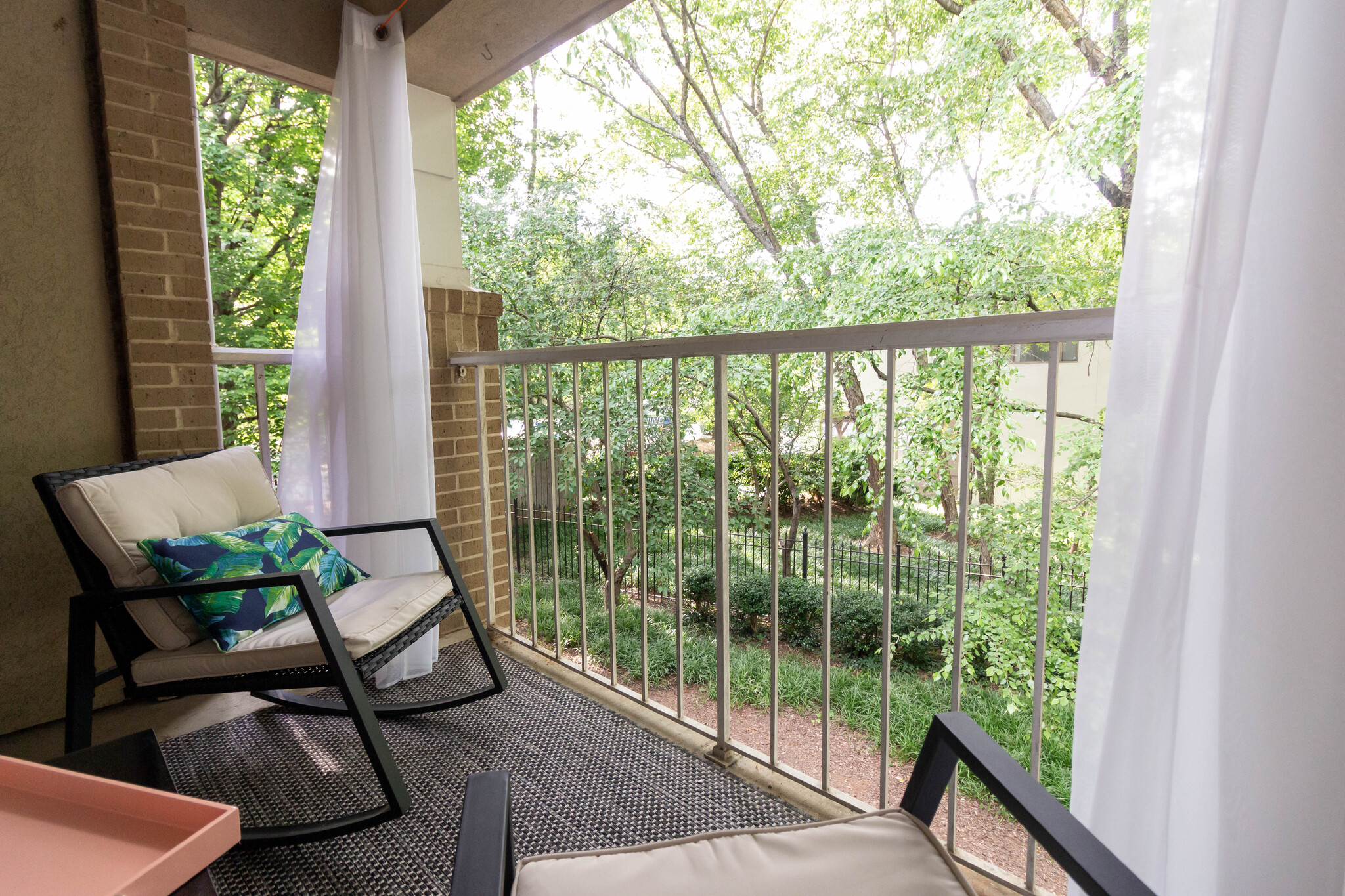 Balcony - 240 Renaissance Pkwy NE