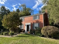 Building Photo - 122 Lee Rd