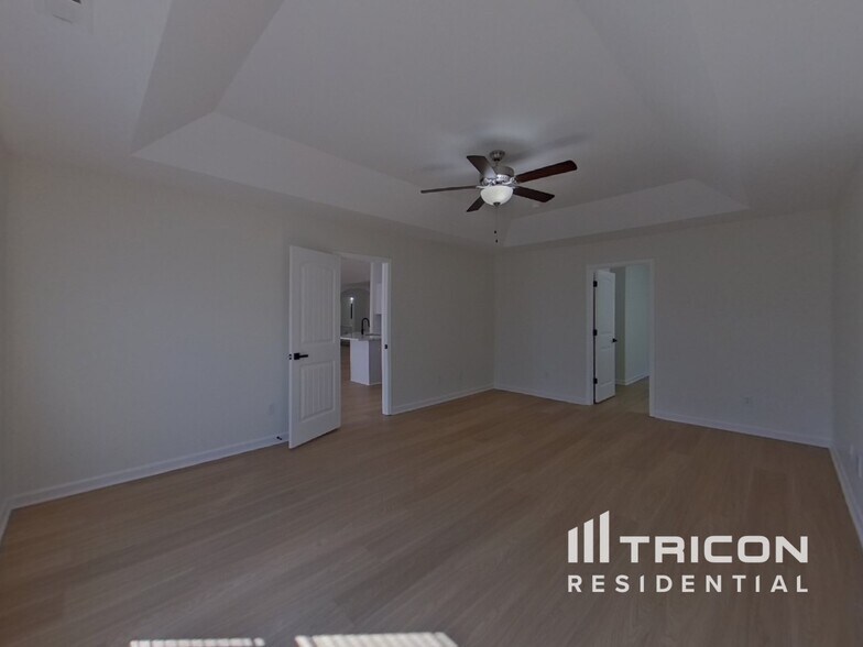 Building Photo - 122 Corinth Dr