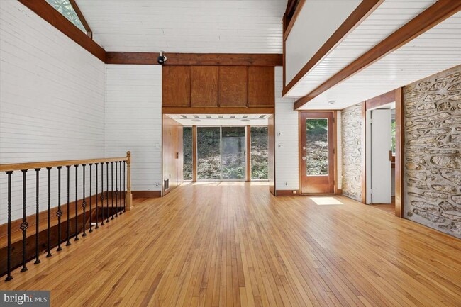 Building Photo - 803 Mill Creek Rd