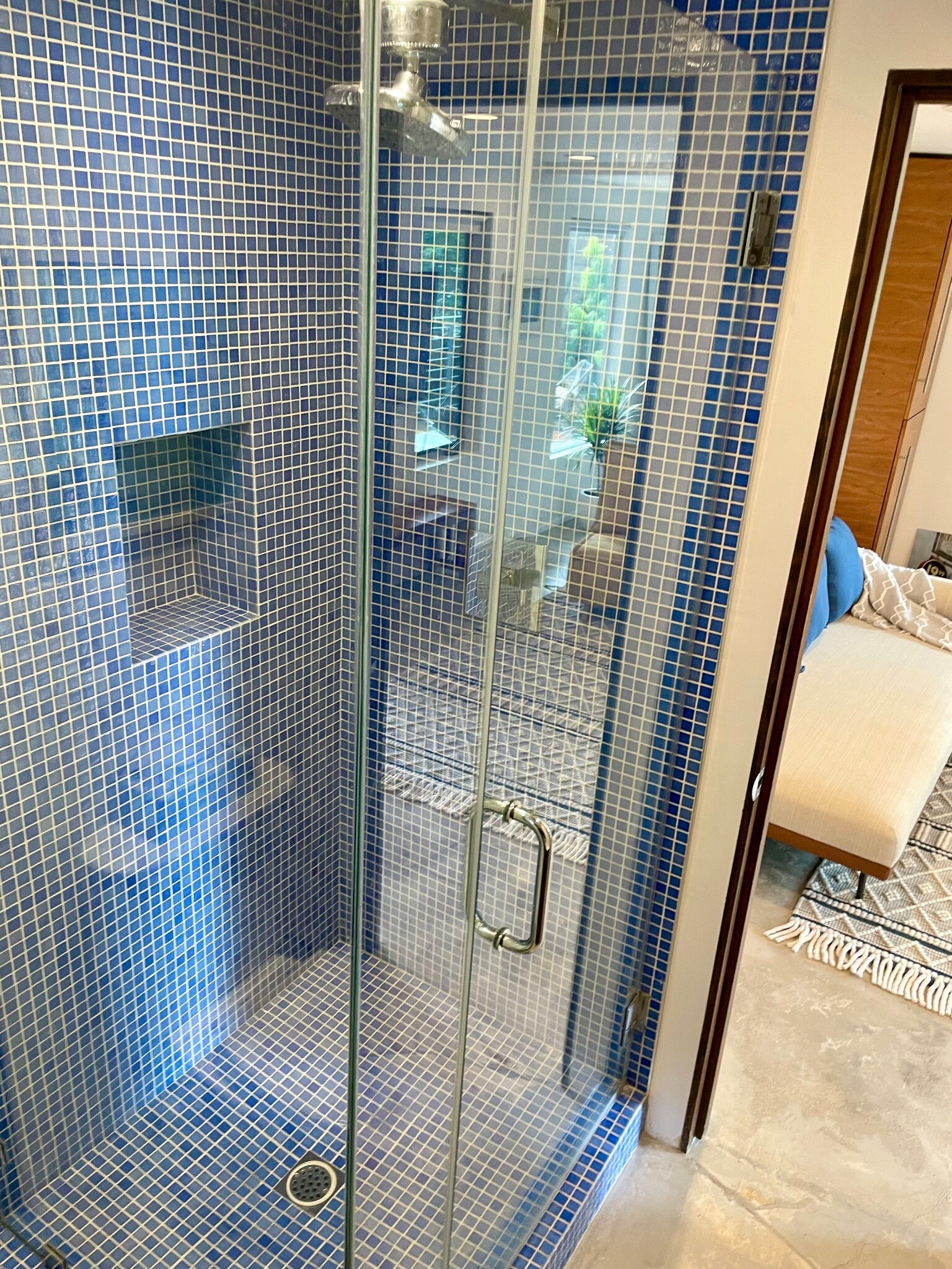 Bahroom Shower - 3949 Cumberland Ave