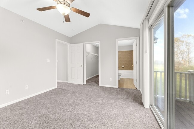 Building Photo - 208 Taddeo Dr