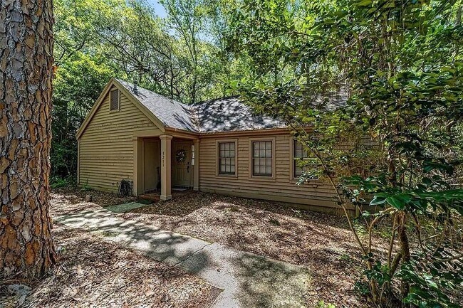Building Photo - 5211 SW 86th Terrace