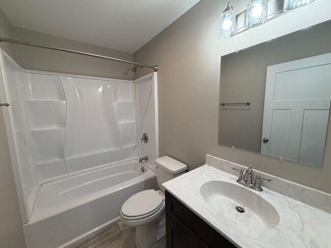 Building Photo - Leicester - Immaculate Three Bedroom with Huge Backyard