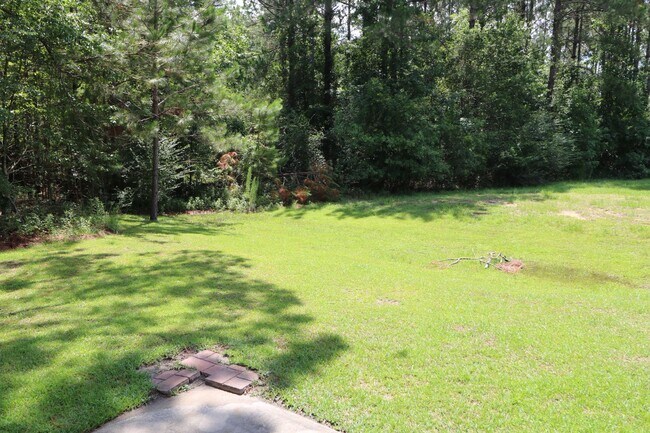 Building Photo - 1125A Southbend Drive