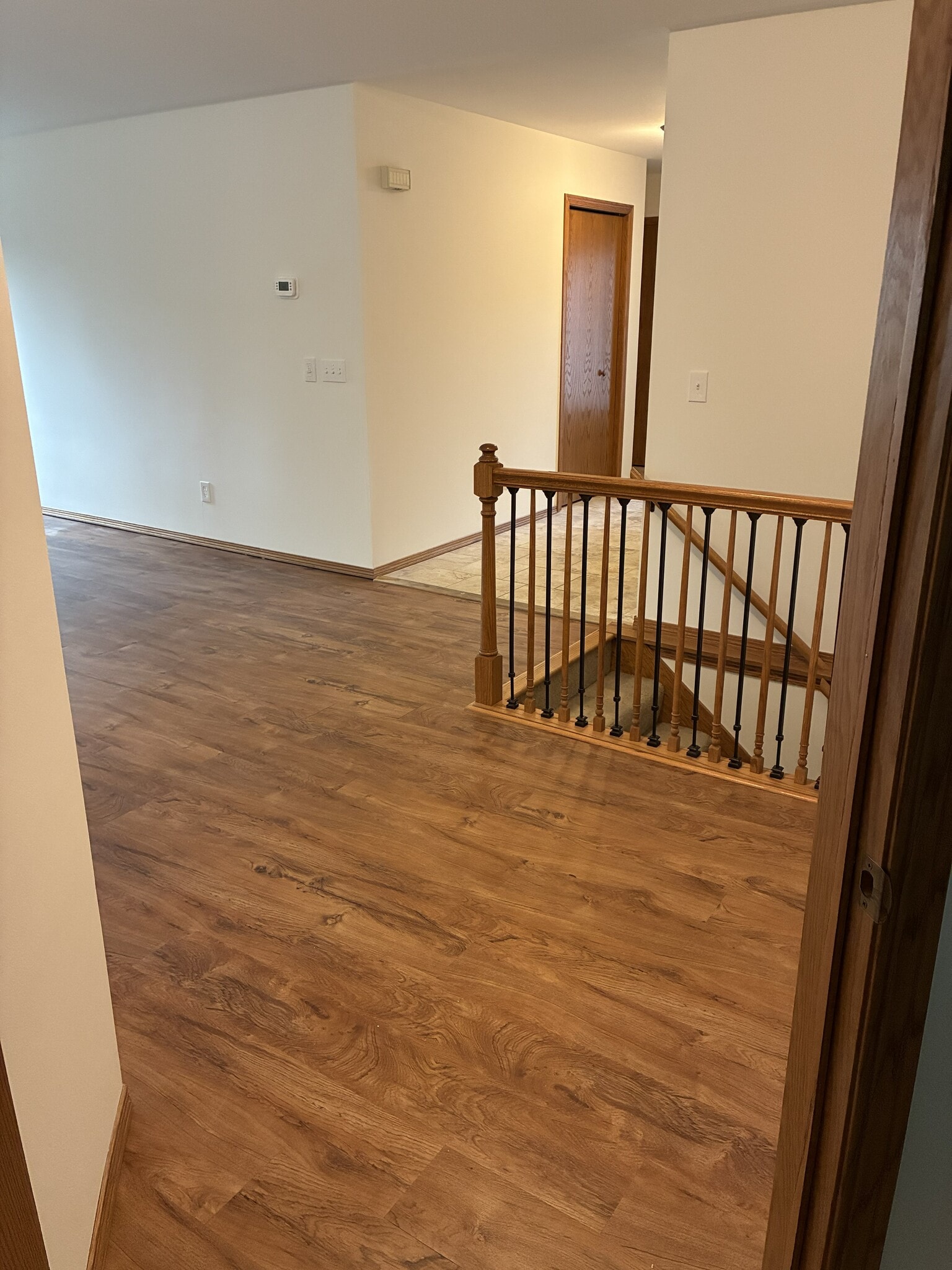 Building Photo - 925 Sky Ridge Dr