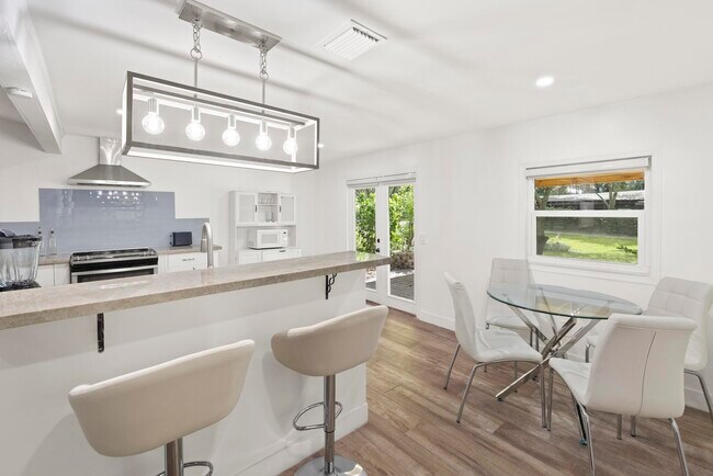 Building Photo - 14996 50th St S