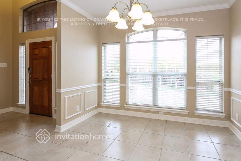 Building Photo - 103 Mayflower Ct