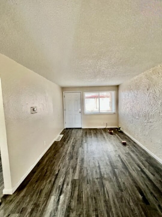 Building Photo - Stanley Flats II