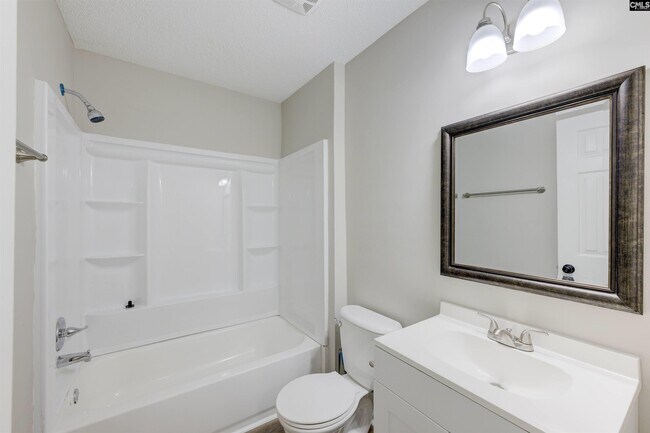 Building Photo - 30 Cardington Ct