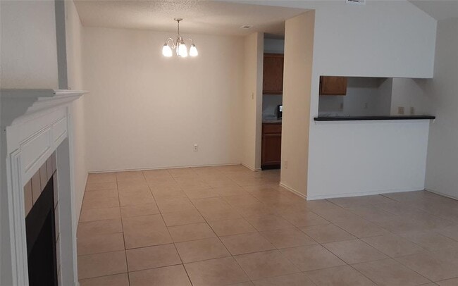 Building Photo - 1204 Orchard Park Cir