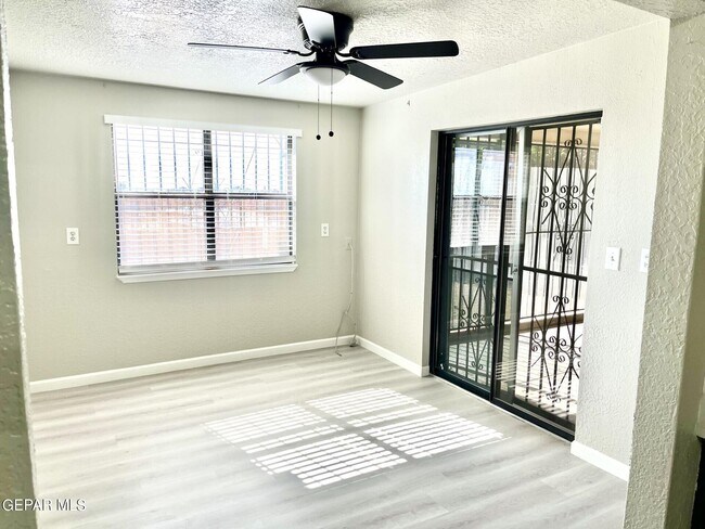 Building Photo - 11676 Andrienne Dr