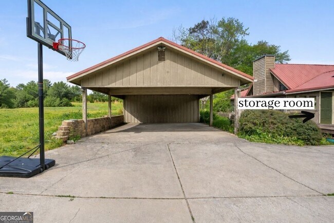 Building Photo - 6780 Johnson Rd