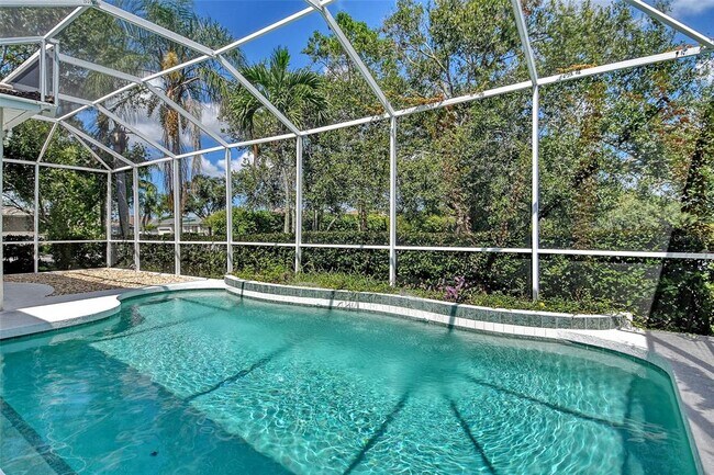 Building Photo - 5001 Sturbridge Ct