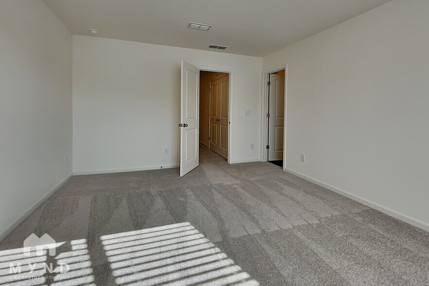 Building Photo - 3040 Fulong Dr