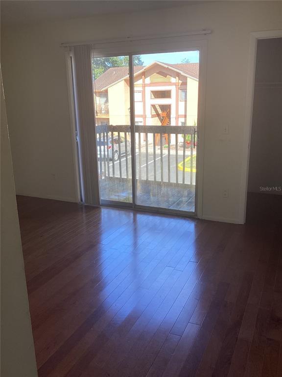 Building Photo - 2054 Bowen Dr