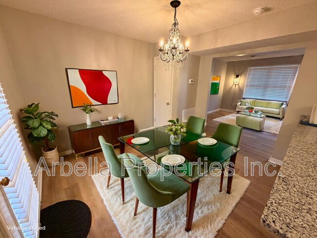 Building Photo - 1711 Herrin Dr