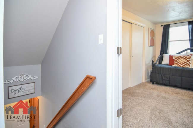 Building Photo - 1260 7th St