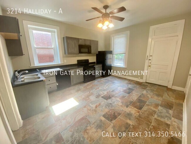 Building Photo - 3214 Halliday-A