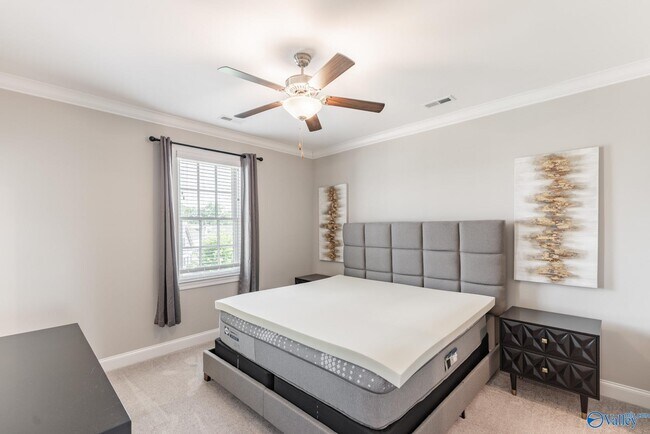 Building Photo - 21 Stone Mason Way NW