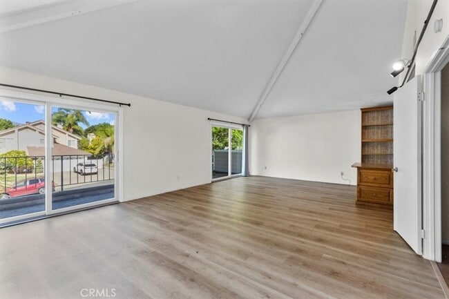 Building Photo - 27342 Capricho