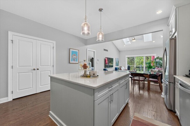 Building Photo - 3062 N Spurway Dr