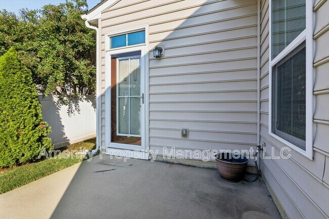 Building Photo - 109 Bigler Dr
