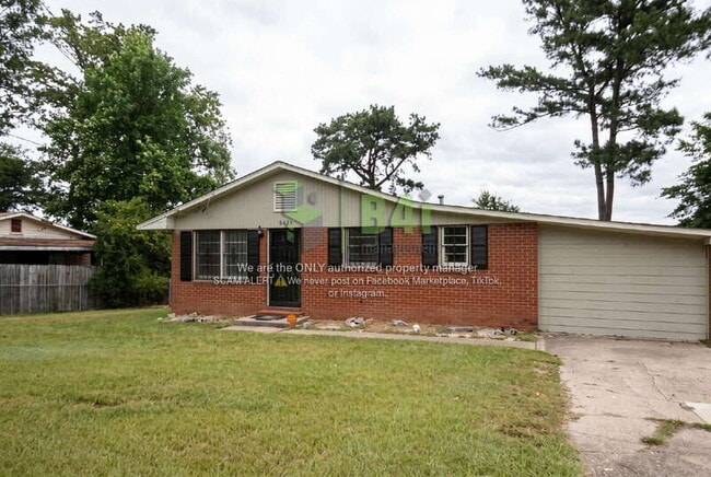Building Photo - 5421 Susan Ln