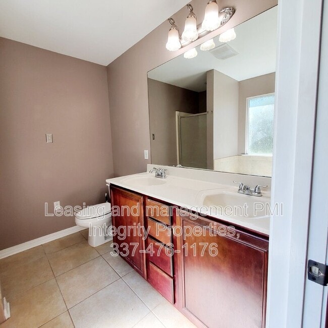 Building Photo - 112 Bryant St